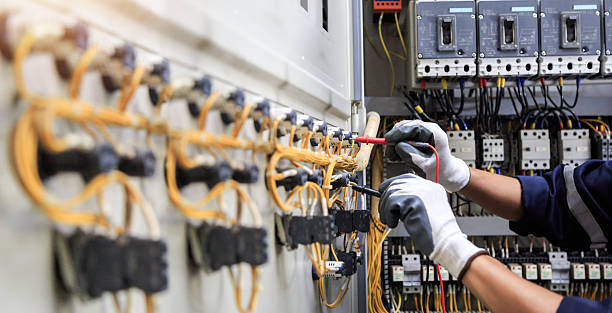 Professional Electrician technician working in Tawas City, MI